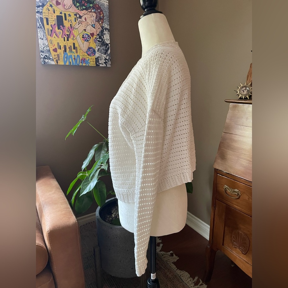 RW&CO. White Button-Up Cardigan - Picture 2 of 6